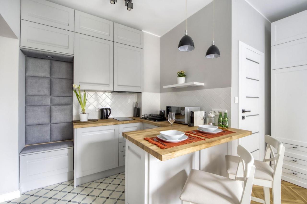 Apartmán King Apart Dickensa Varšava Exteriér fotografie
